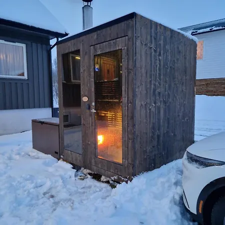 Arctic - Mellomgaard On Southern Kvaloya #sauna & Bbq Hut On Site! Nyaraló