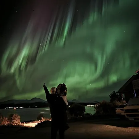 Arctic - Mellomgaard On Southern Kvaloya #sauna & Bbq Hut On Site!