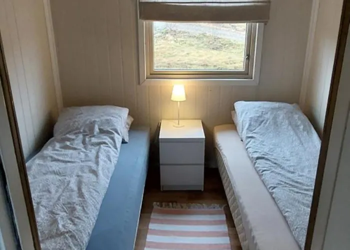 Arctic - Mellomgaard On Southern Kvaloya #sauna & Bbq Hut On Site! *