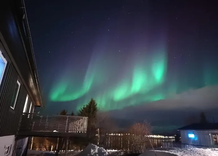 Arctic - Mellomgaard On Southern Kvaloya #sauna & Bbq Hut On Site! Tromsø