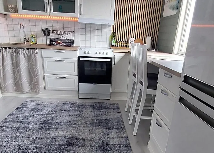 Arctic - Mellomgaard On Southern Kvaloya #sauna & Bbq Hut On Site! Tatil Evi *