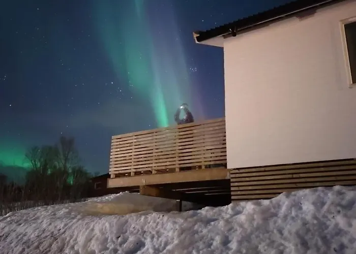 Arctic - Mellomgaard On Southern Kvaloya #sauna & Bbq Hut On Site! *