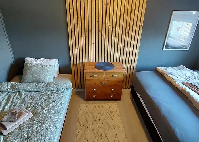 Arctic - Mellomgaard On Southern Kvaloya #sauna & Bbq Hut On Site! Dom wakacyjny *