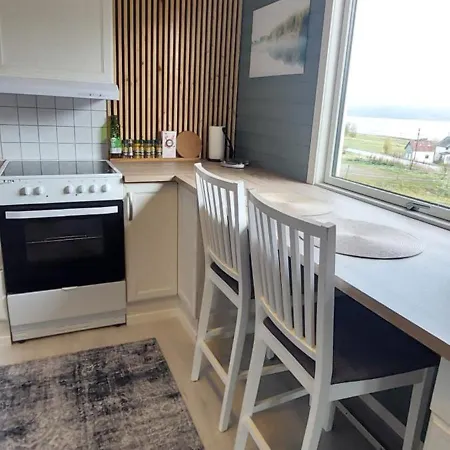 Arctic - Mellomgaard On Southern Kvaloya #sauna & Bbq Hut On Site! * Tromsø